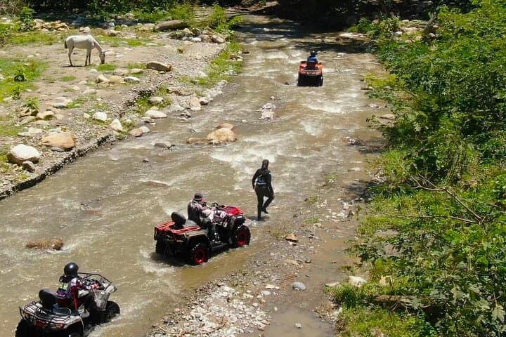 Santa Fe de Antioquia Private Tour + 450cc ATV Adventure & Fruit Tasting photo 2