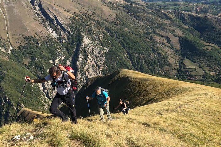Private Trekking to Mount Sibilla and the Infernaccio Gorges — Sibillini National Park photo 6