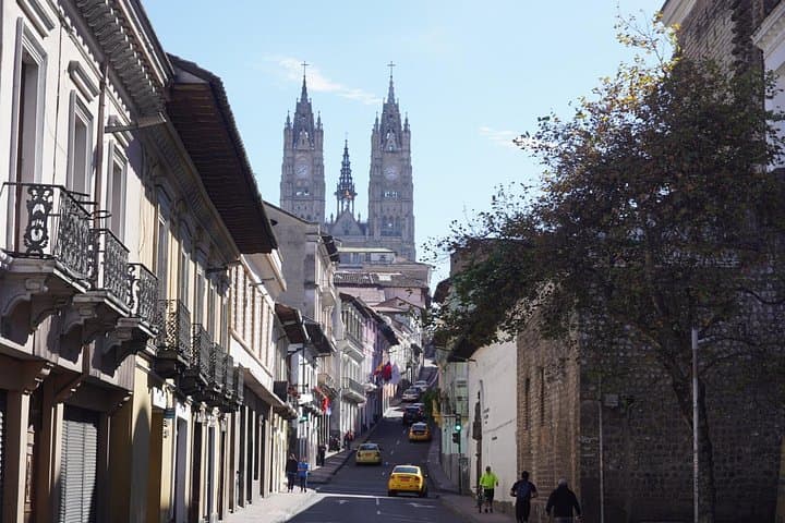 Sunset Over Quito: Old Town Chocolate Tasting and Local Street-Food Tour photo 4