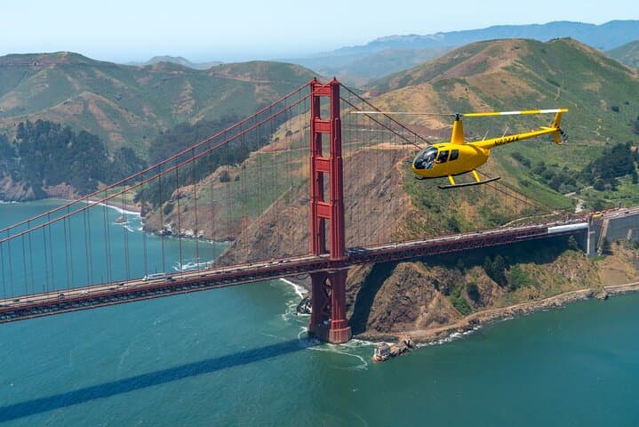Golden Gate Helicopter Adventure: 45-Minute Aerial Tour from Sausalito photo 1