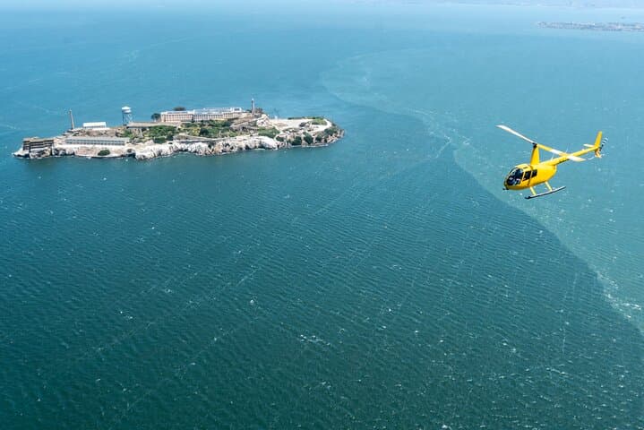 Golden Gate Helicopter Adventure: 45-Minute Aerial Tour from Sausalito photo 4