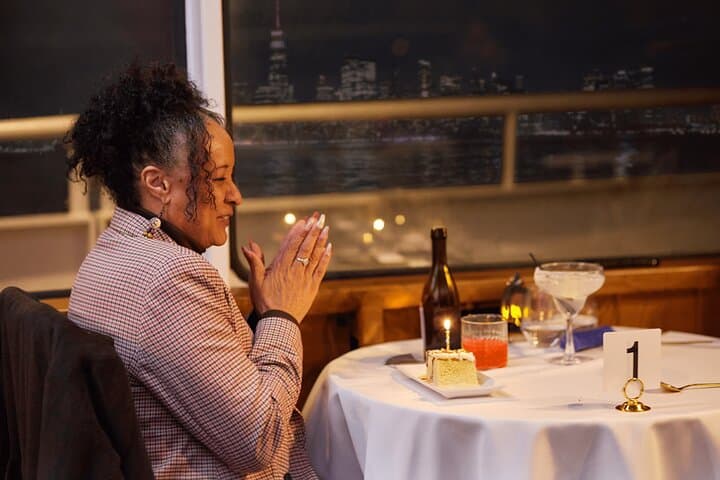 Sunset Dinner Cruise in New York Harbor with Live Music photo 6