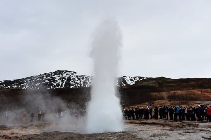 Private Golden Circle Tour from Reykjavik: Thingvellir, Geysir & Gullfoss photo 2