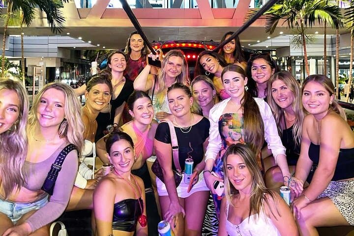 Miami Open-Air Party Bus: Wynwood Walls to Brickell Night Tour photo 1
