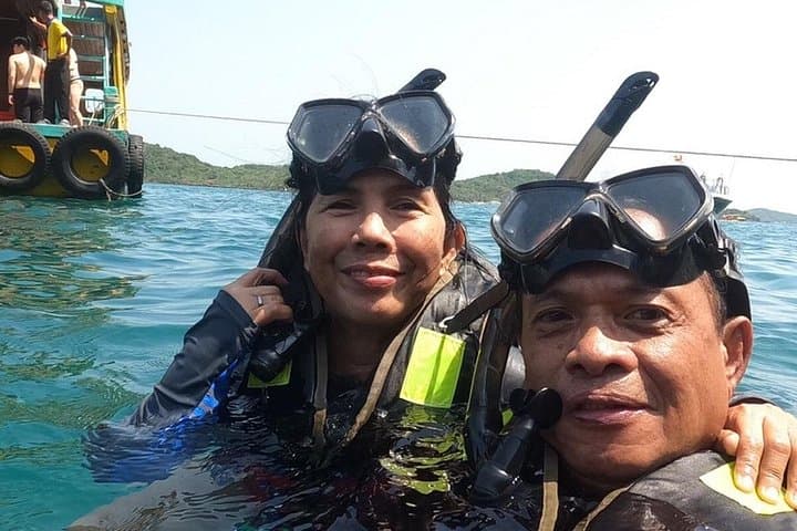 Phu Quoc Cable Car and 3-Island Snorkel Boat Tour (Full-Day) photo 2
