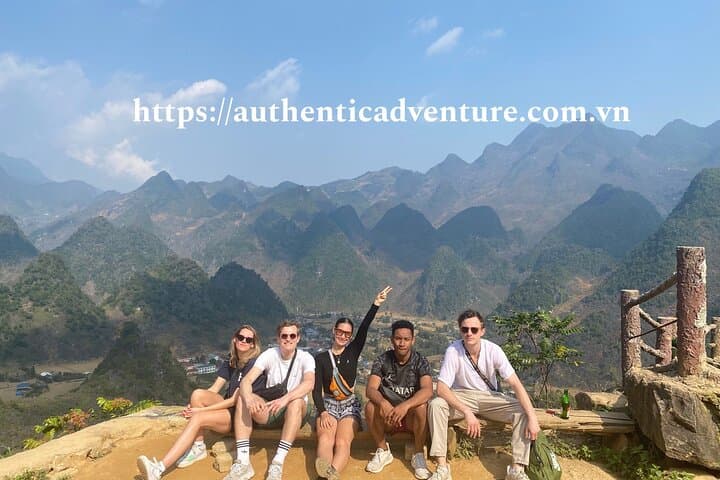 Ha Giang 3-Day Loop by Car: Private Tour Through Ma Pi Leng & Dong Van Karst photo 3