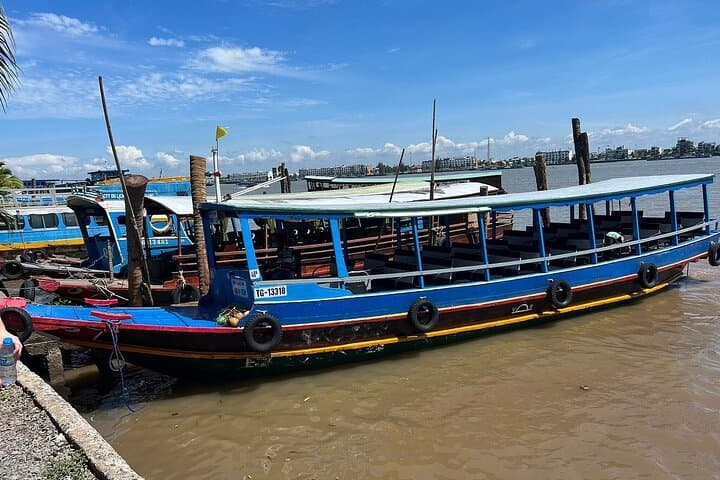 Overnight Mekong Delta Adventure: Cai Rang Floating Market & Village Life (2-Day) photo 4