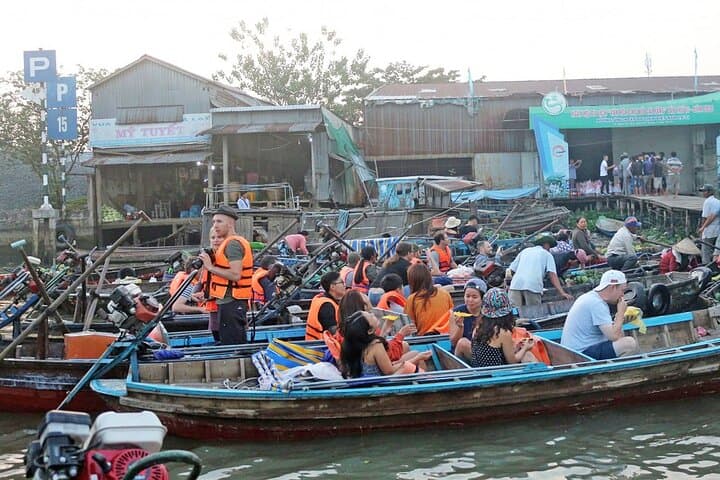 Mekong Delta Day Tour from Ho Chi Minh: My Tho, Vinh Trang & Ben Tre photo 4