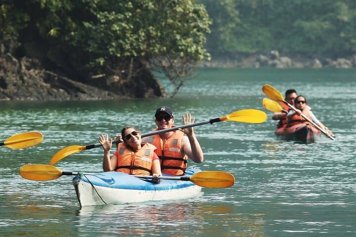 Lan Ha Bay Sunset Kayak & Jacuzzi Cruise — Cat Ba Water Adventure photo 5