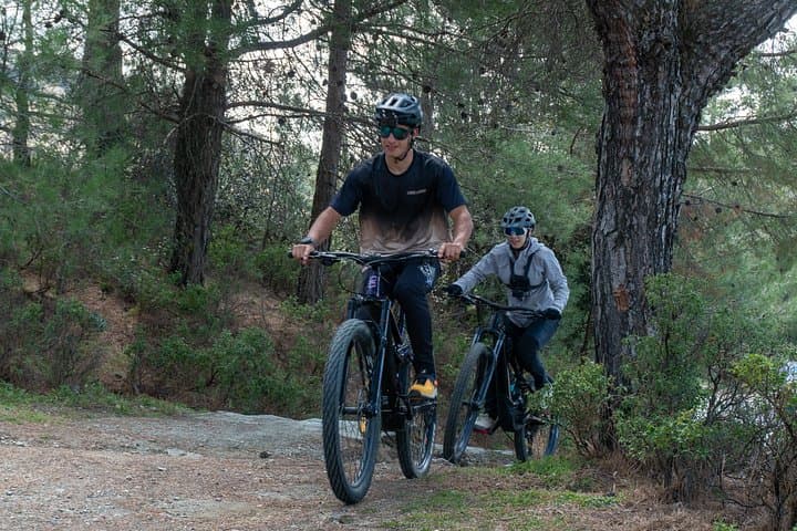 Troodos Custom eMTB Journeys: Villages, Vistas & Vineyards photo 4