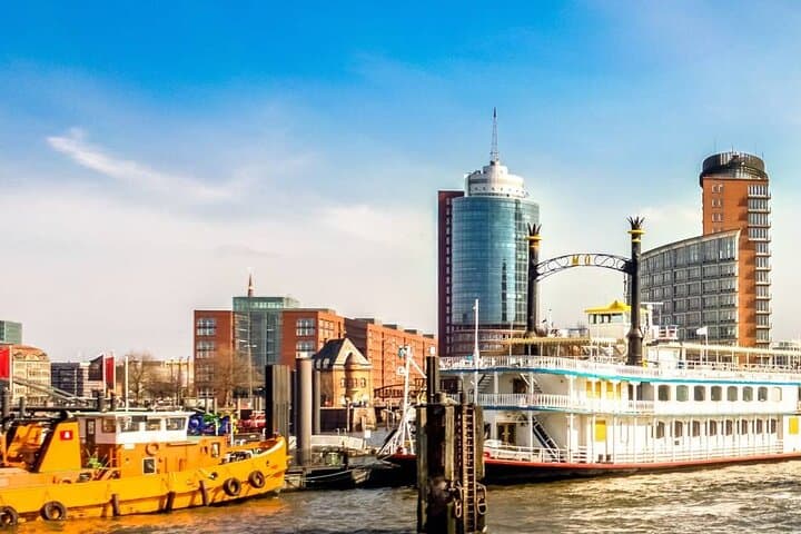 Self-Guided Port History Walk: Hamburg Harbour, Elbe Tunnel & Elbphilharmonie