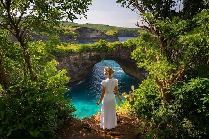 Nusa Penida Private Day Trip: Kelingking, Diamond Beach & Crystal Bay in One Day photo 2