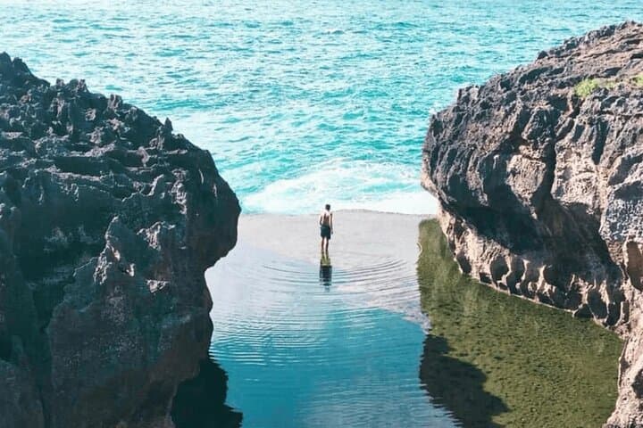 Nusa Penida Private Day Trip: Kelingking, Diamond Beach & Crystal Bay in One Day photo 4