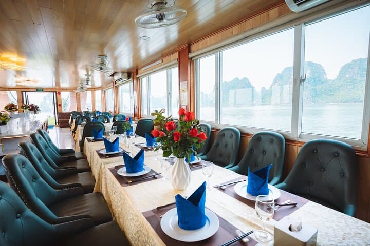 Halong Bay Deluxe Cruise: 1-Day Express Tour from Hanoi photo 6