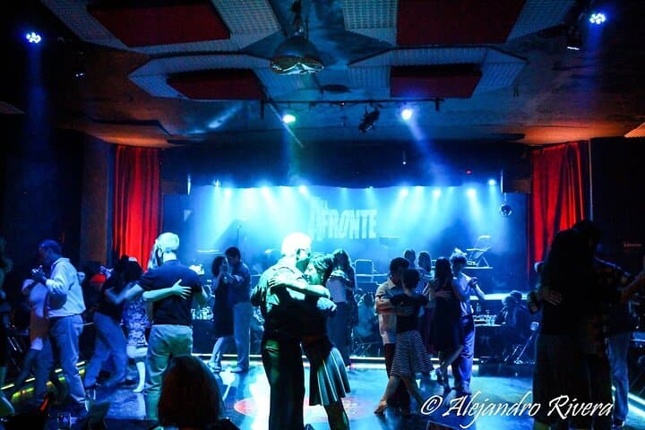 Private Tango Lesson in Buenos Aires — Learn Argentine Tango in an Hour photo 4