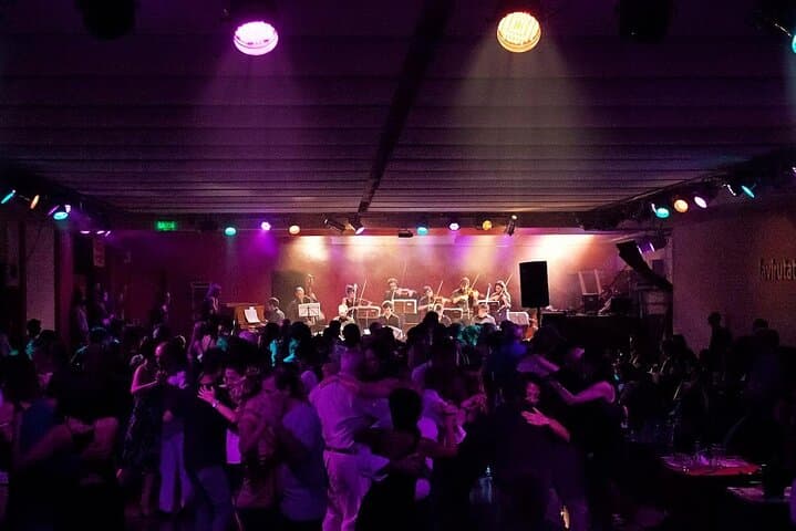 Private Tango Lesson in Buenos Aires — Learn Argentine Tango in an Hour photo 6