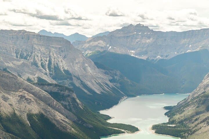Lake Minnewanka Helicopter Tour: 30-Minute Scenic Flight Over Banff photo 2