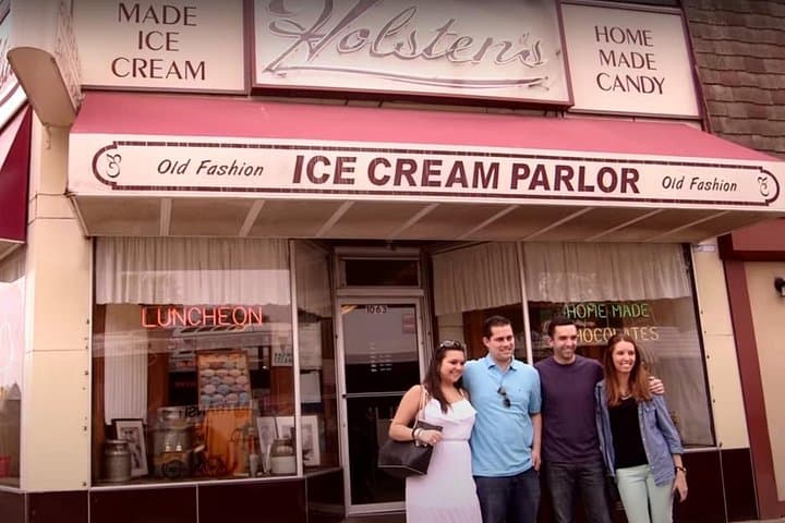 Sopranos Iconic Locations Bus Tour: NYC & New Jersey Filming Sites photo 1