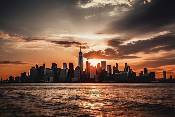 NYC Night Cruise: Sunset Views of the Statue of Liberty & Manhattan Skyline photo 5