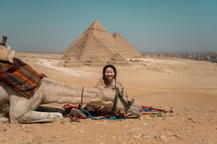 Women-Led Private Tour: Pyramids of Giza & Great Sphinx Experience photo 3