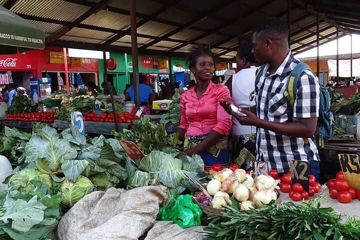 Livingstone Town Guided Walking Tour: History, Markets & Colonial Heritage photo 6