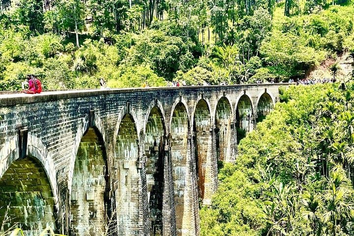 Honeymoon Adventure Across Sri Lanka: Beaches, Tea Trails & Wildlife in 8 Days photo 4