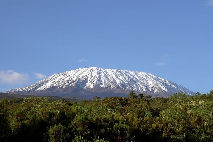 Marangu Route: 5-Day Kilimanjaro Trekking (Coca-Cola Route)