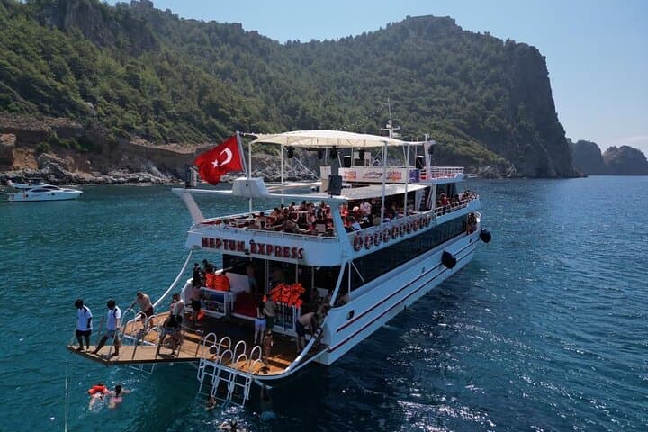 Alanya Catamaran Boat Tour — Swimming, Snorkelling & Bay BBQ photo 5
