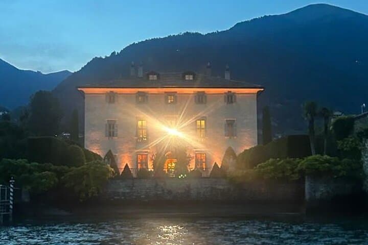 Lake Como Night Speedboat Cruise: Illuminated Villas & Quiet Waters photo 3