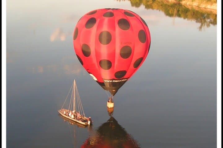 Loire Valley Hot Air Balloon Flight: Chenonceau, Chambord & Amboise Sunrise Ride photo 4
