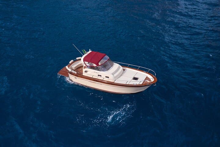 Private Positano to Capri: 36ft Di Luccia Private Boat Tour photo 5