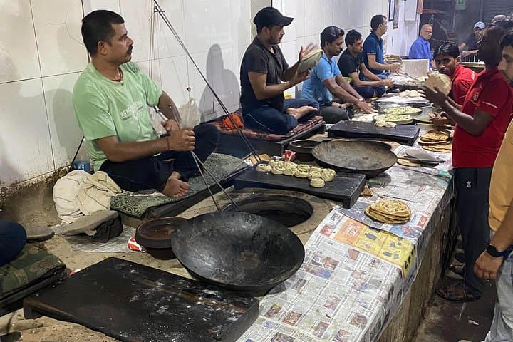 Amritsar Hidden Food Walk: Alleyway Eateries & Century-Old Bites photo 5