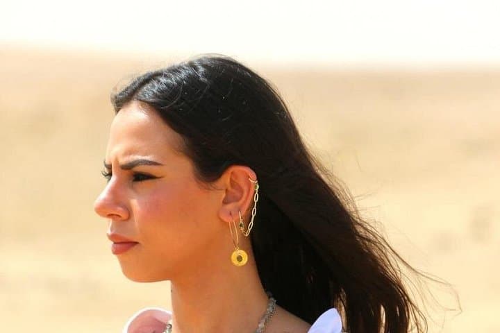 Half-Day Private Egyptologist Tour to the Pyramids of Giza with Lunch photo 1
