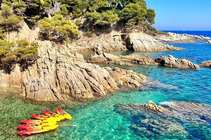 Costa Brava Kayak and Snorkel Day Trip from Barcelona with Picnic photo 3