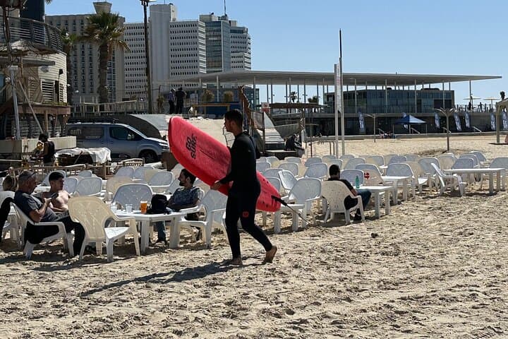 Private Surf Lesson in Tel Aviv: 1-Hour Beach Club Coaching on the Mediterranean