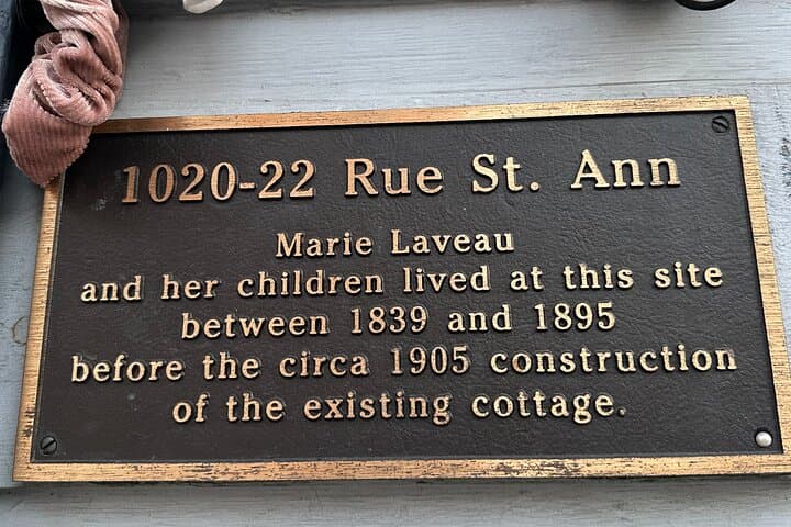 Shadows and Spells: Voodoo, Vampire & Witch Walking Tour in New Orleans' French Quarter photo 6