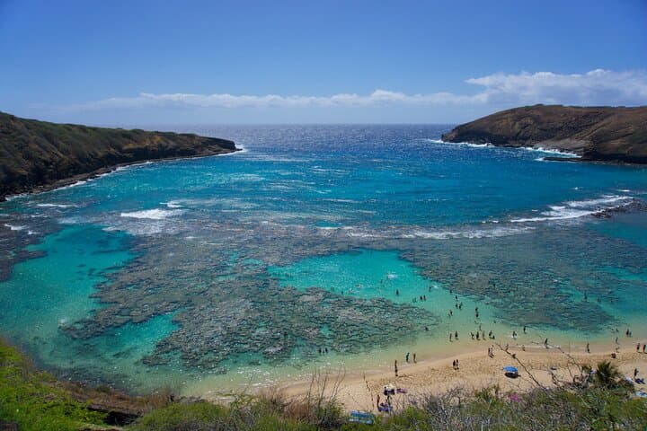 Customizable Private Oahu Tour from Ko Olina — Diamond Head, North Shore & Waterfalls photo 4