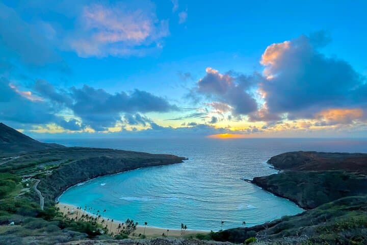 Private Oahu Circle-Island Tour: Diamond Head, North Shore & Pali Lookout (8-Hour Custom)