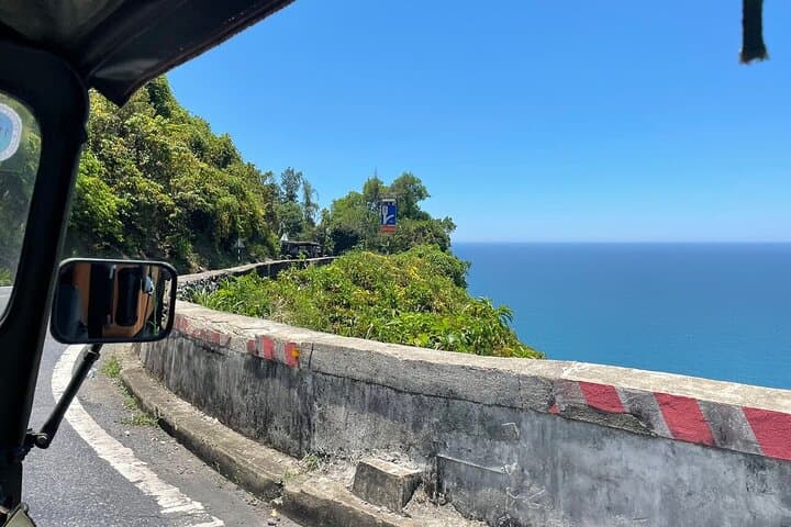 Drive the Hai Van Pass: Scenic Jeep Adventure from Hoi An to Hue photo 4