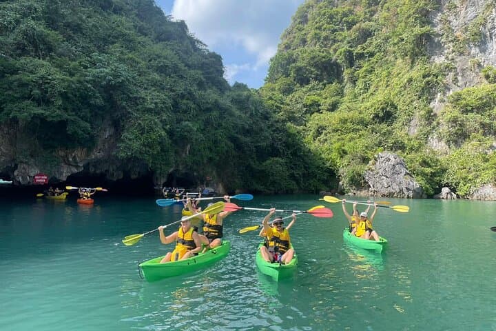 Lan Ha Bay Quiet Coves: Full-Day Cat Ba Boat Tour with Kayaking and Snorkeling photo 2