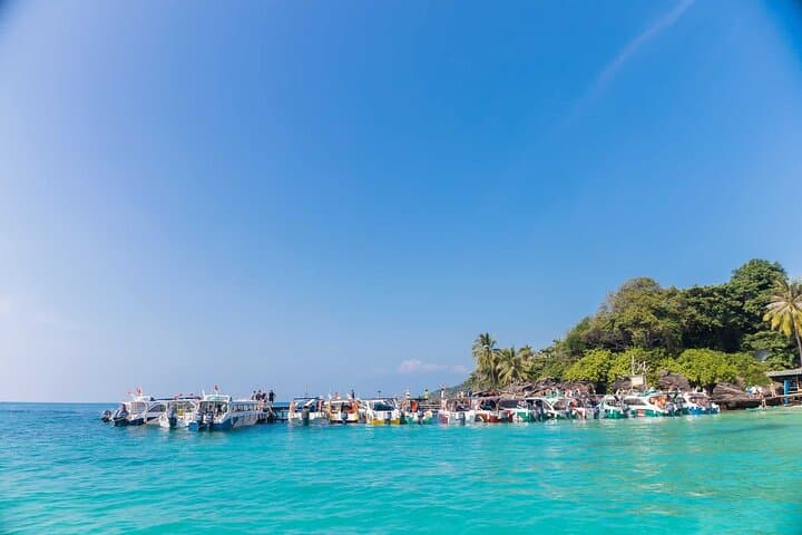 Phu Quoc Canoe Tour: Explore Three Islands & Snorkel Pristine Reefs photo 5