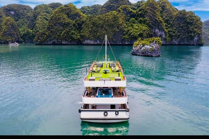 Ha Long Heritage Luxury Day Cruise — Jacuzzi, Kayak & Sunset on Ha Long Bay