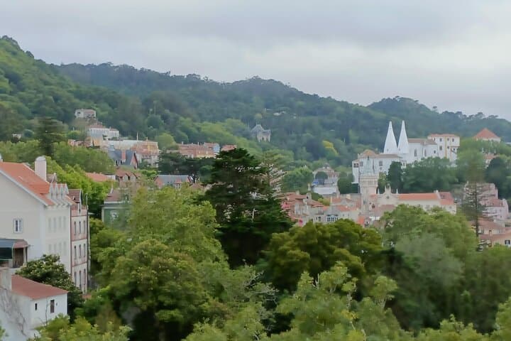 Coast-to-Castles: Private Day Trip from Lisbon to Cascais, Colares & Sintra photo 2