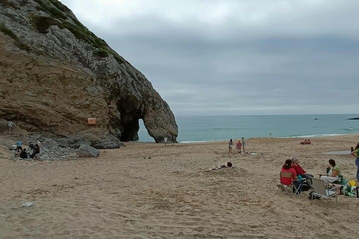 Coast-to-Castles: Private Day Trip from Lisbon to Cascais, Colares & Sintra photo 3