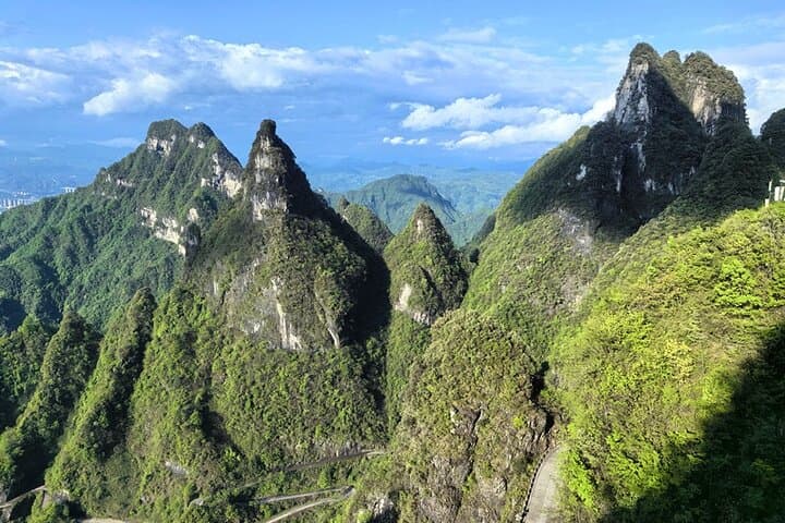 Tianmen Mountain & Furong Town Day Tour — Cable Car, Glass Walkway & Waterfall Evening Views photo 5