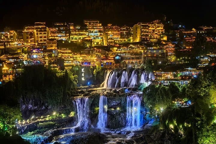 Tianmen Mountain & Furong Town Day Tour — Cable Car, Glass Walkway & Waterfall Evening Views photo 4