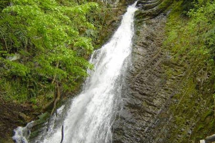 Ancient Paths: Shamakhi & Gabala Day Tour to Diri Baba, Seven Beauties and Tufandag photo 4