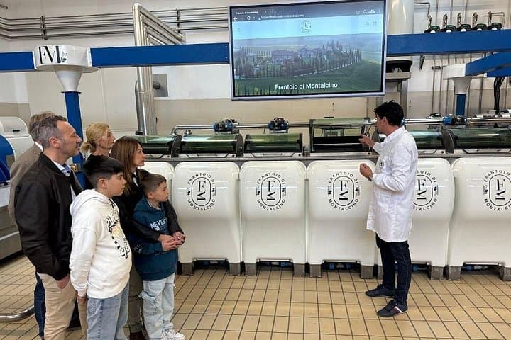 Frantoio di Montalcino Olive Oil Tour & Tasting — Inside Tuscany’s Award‑Winning EVOO photo 1