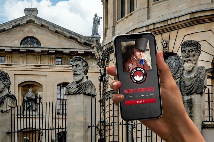Conquer Oxford: Self-Guided City Walk & Interactive Treasure Hunt photo 3