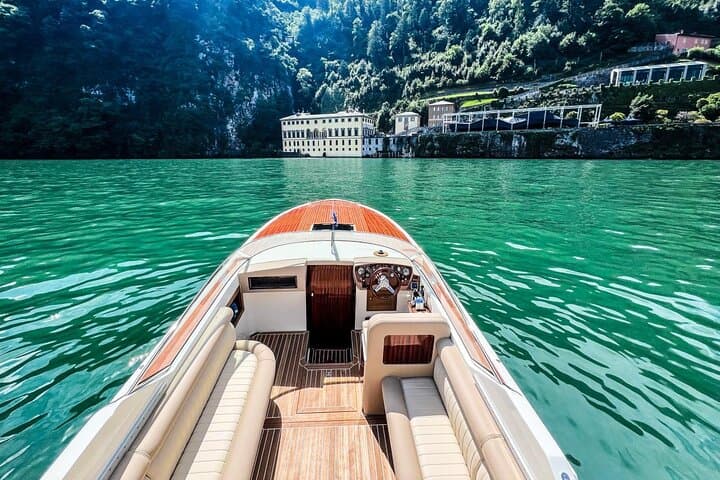 Private Luxury Motorboat Cruise on Lake Como — 1–4 Hour Tours from Como photo 3